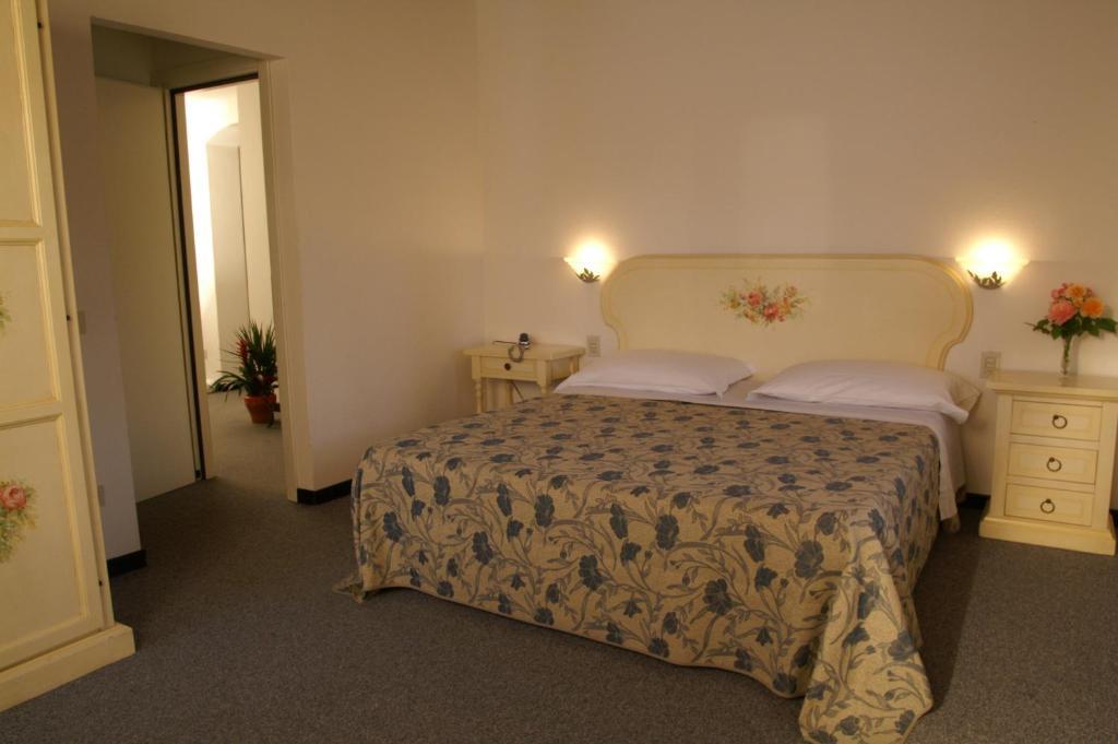 Hotel Calzaiolo San Casciano in Val di Pesa Rum bild